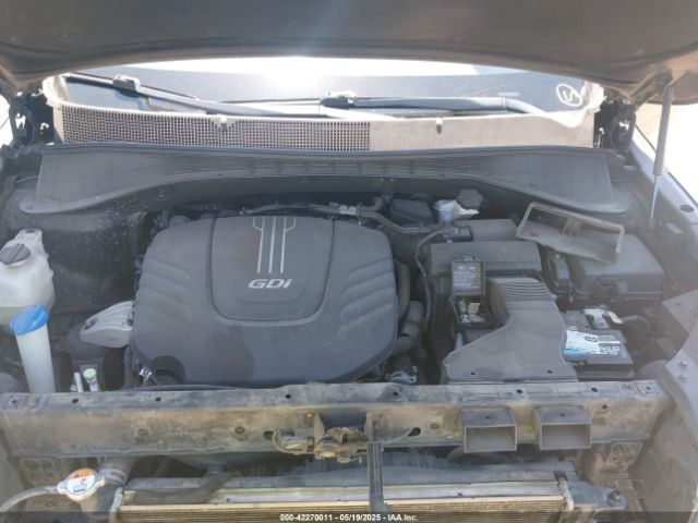 5XYPK4A52GG081811 KIA Sorento 3.3l Sx