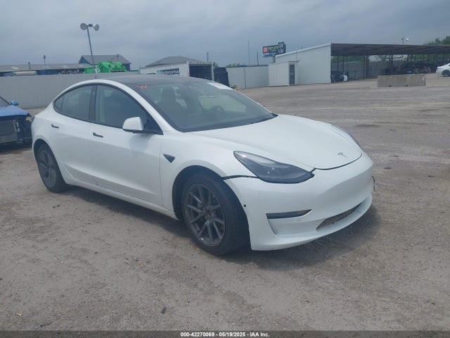 2022 TESLA MODEL 3 5YJ3E1EB4NF276415 Photo 0