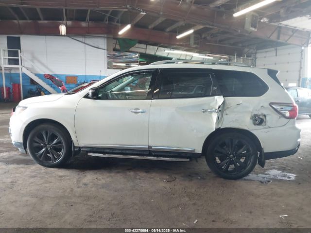 5N1DR2MM6HC668911 Nissan Pathfinder Platinum