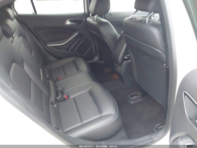2018 MERCEDES-BENZ GLA 250 WDCTG4GB6JJ440110 Photo 7