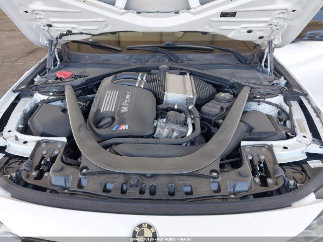 2015 BMW M4 WBS3R9C59FK329879 Photo 9