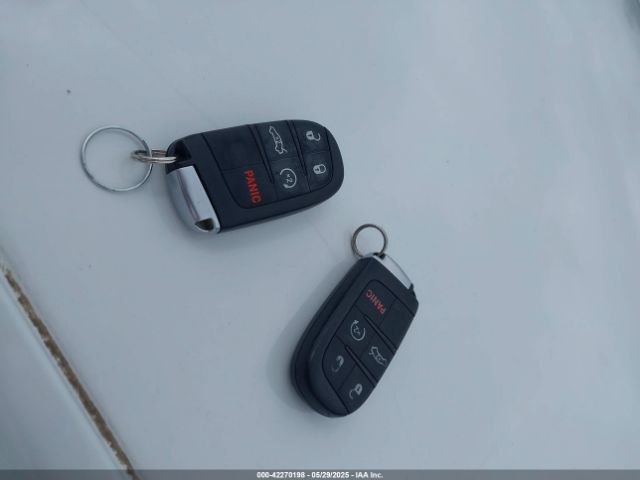 2C3CCAGG6FH736320 Chrysler 300