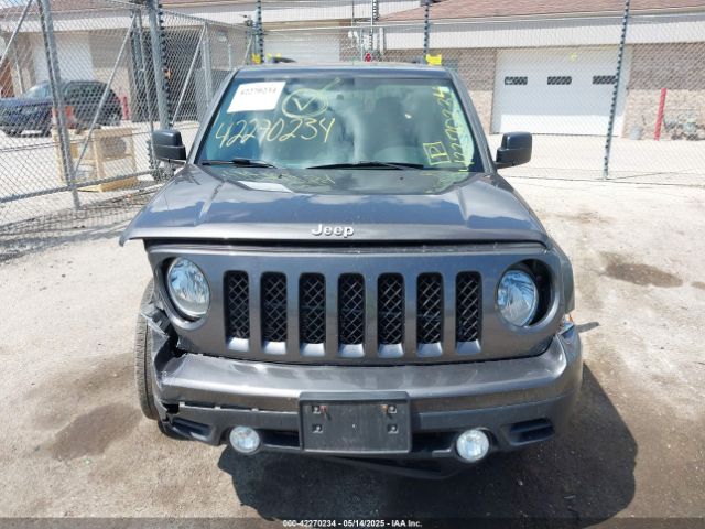 1C4NJRFB2ED852303 Jeep Patriot Latitude