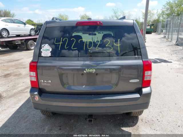 1C4NJRFB2ED852303 Jeep Patriot Latitude
