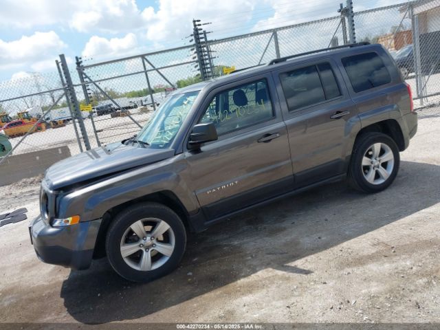 1C4NJRFB2ED852303 Jeep Patriot Latitude