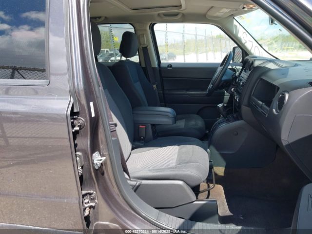 1C4NJRFB2ED852303 Jeep Patriot Latitude