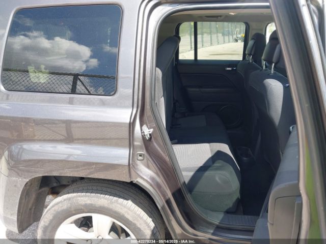 1C4NJRFB2ED852303 Jeep Patriot Latitude