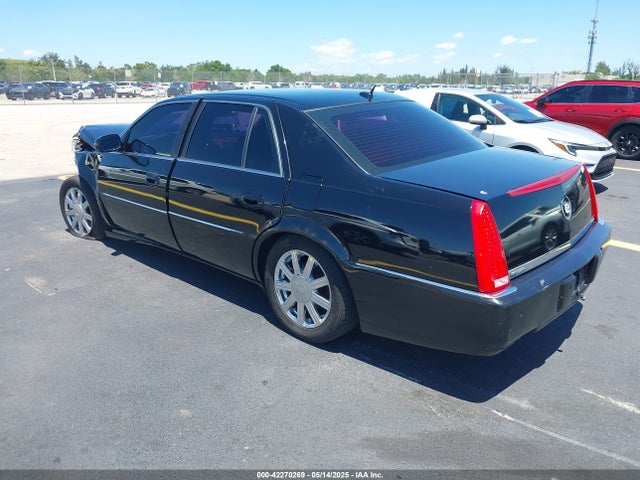 2007 CADILLAC DTS 1G6KD57Y77U198880 Photo 2