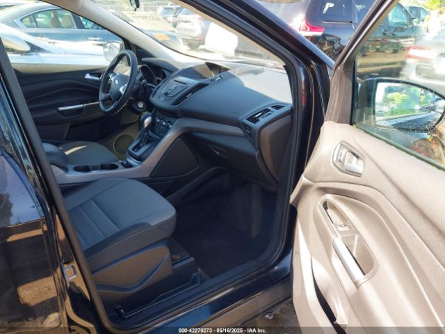 1FMCU0G75FUC22258 Ford ESCAPE SE