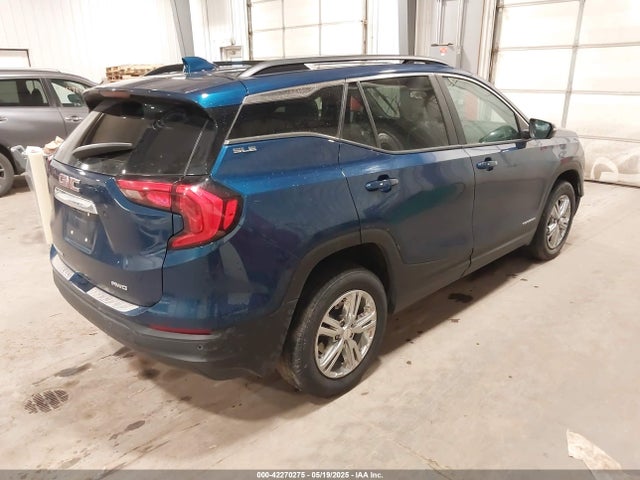 3GKALTEV5ML368091 GMC lyx