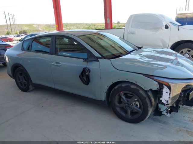 3KPFT4DE8SE114725 KIA K4 Lxs