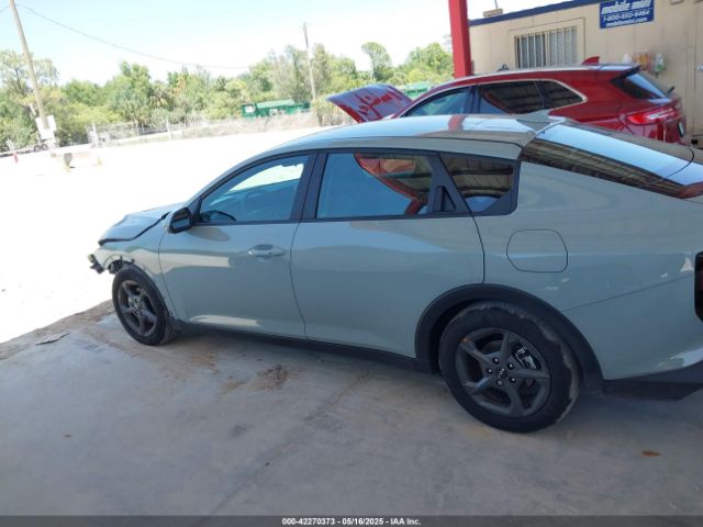 3KPFT4DE8SE114725 KIA K4 Lxs