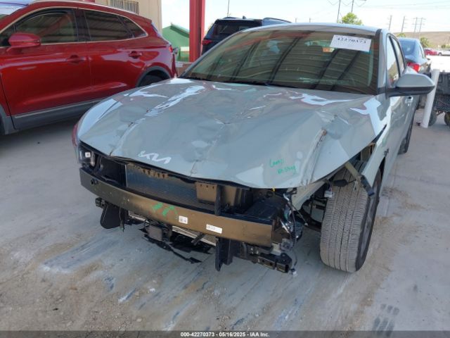 3KPFT4DE8SE114725 KIA K4 Lxs