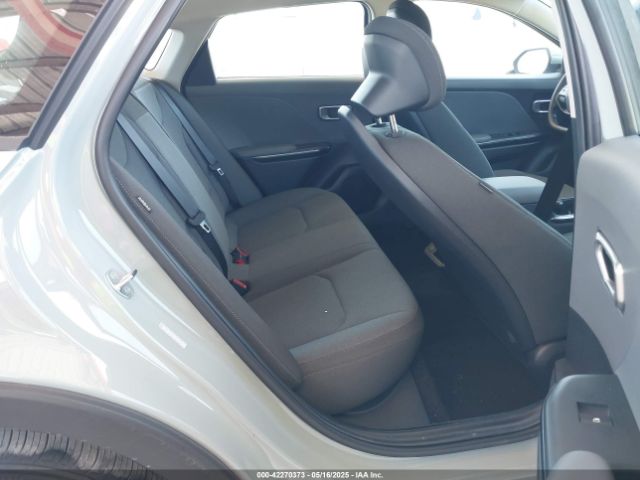 3KPFT4DE8SE114725 KIA K4 Lxs