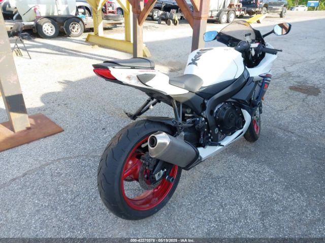2024 SUZUKI GSX-R600 JS1GN7FA2R7101175 Photo 3