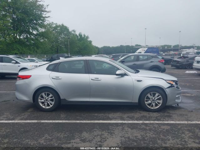 5XXGT4L32GG025333 KIA Optima Lx