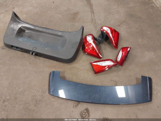 3GNAXSEV7JL356859 Chevrolet EQUINOX LT