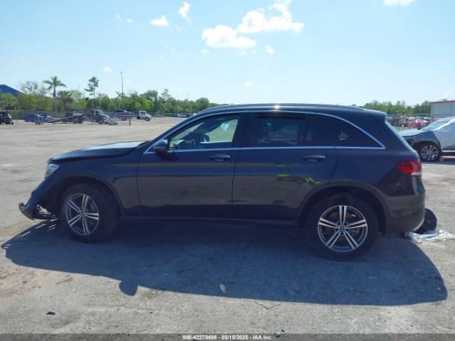 WDC0G8DB3LF715789 Mercedes-Benz GLC 300