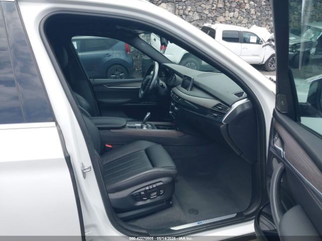 2018 BMW X5 EDRIVE 5UXKT0C57J0W01915 Photo 4