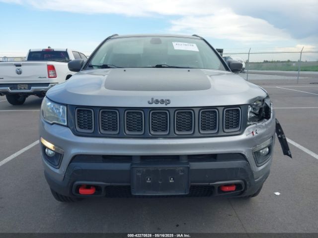 3C4NJDDB6KT722424 Jeep Compass Trailhawk 4x4