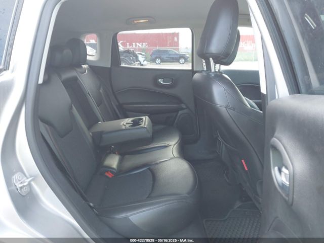 3C4NJDDB6KT722424 Jeep Compass Trailhawk 4x4