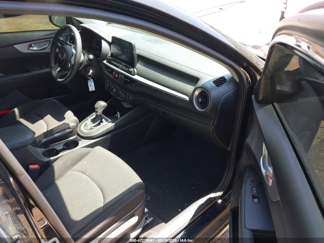 3KPF24AD8PE576711 KIA mpi nu