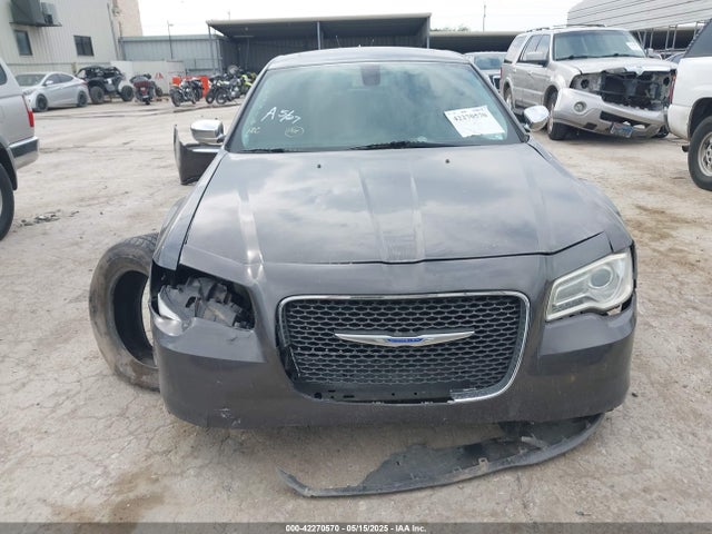 2C3CCAEG2HH596529 Chrysler 300