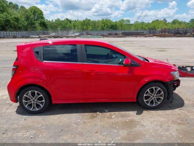 1G1JD6SH6J4120998 Chevrolet Sonic Lt Auto
