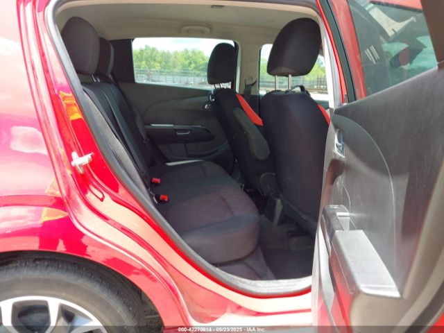 1G1JD6SH6J4120998 Chevrolet Sonic Lt Auto