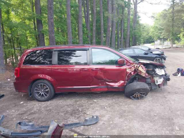 2C4RDGEG8KR743010 Dodge Grand Caravan Gt