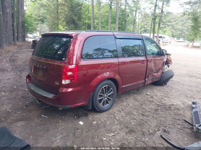 2C4RDGEG8KR743010 Dodge Grand Caravan Gt