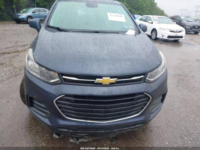 3GNCJNSBXJL378926 Chevrolet TRAX LS