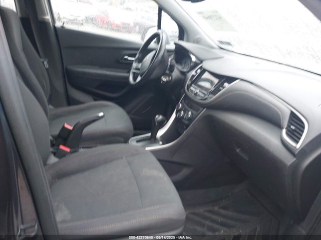 3GNCJNSBXJL378926 Chevrolet TRAX LS