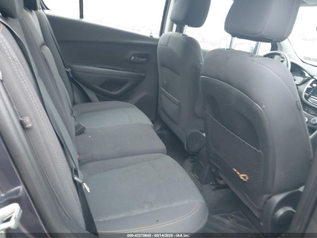 3GNCJNSBXJL378926 Chevrolet TRAX LS
