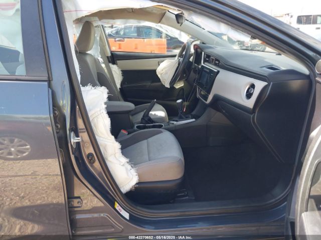 2017 TOYOTA COROLLA 5YFBURHE9HP733733 Photo 4