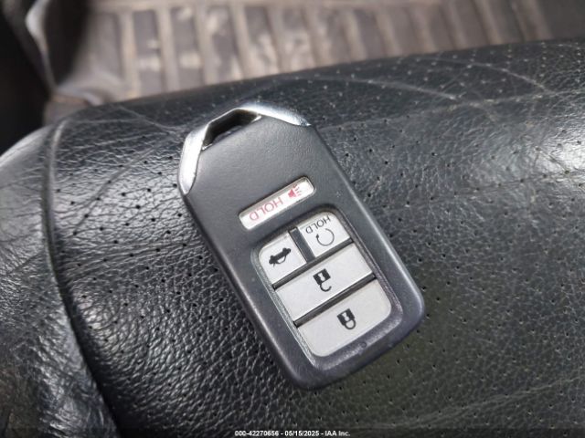 JHMCR6F76HC013354 Honda Accord Hybrid Touring