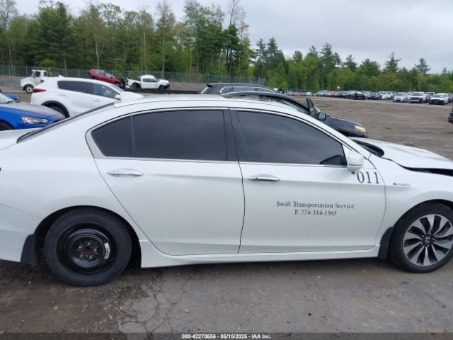JHMCR6F76HC013354 Honda Accord Hybrid Touring