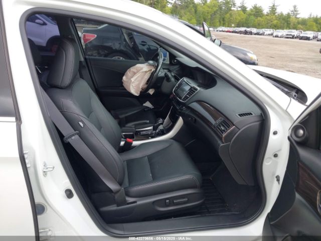 JHMCR6F76HC013354 Honda Accord Hybrid Touring