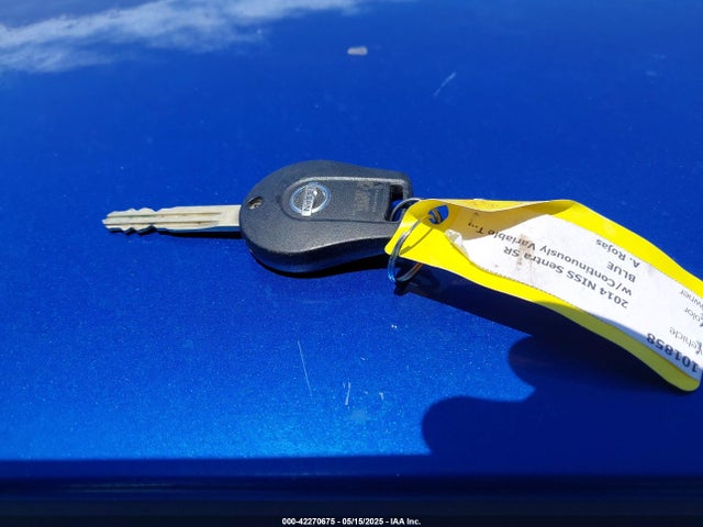 3N1AB7AP8EY300811 Nissan 2014