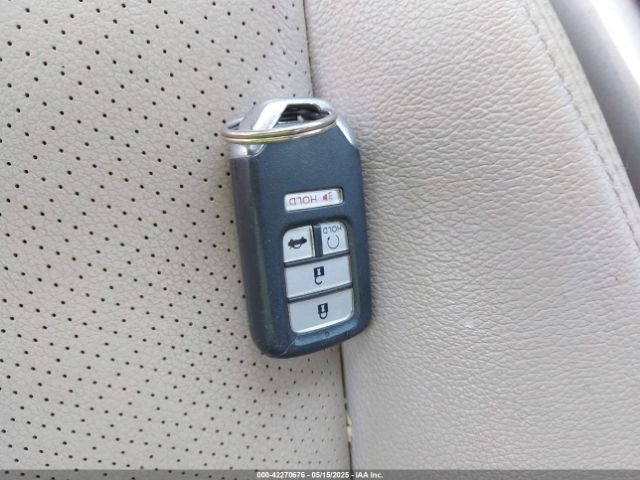 1HGCR2F87GA023759 Honda k24w1