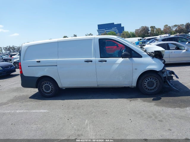 WD3PG2EA3L3651675 Mercedes-Benz m274