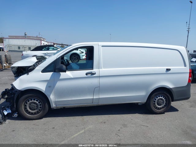 WD3PG2EA3L3651675 Mercedes-Benz m274