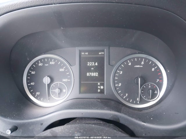 WD3PG2EA3L3651675 Mercedes-Benz m274