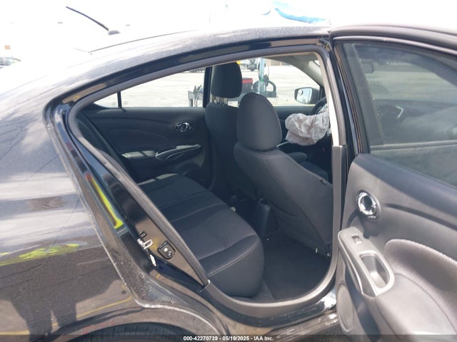 3N1CN7AP9HL827371 Nissan Versa 1.6 Sv