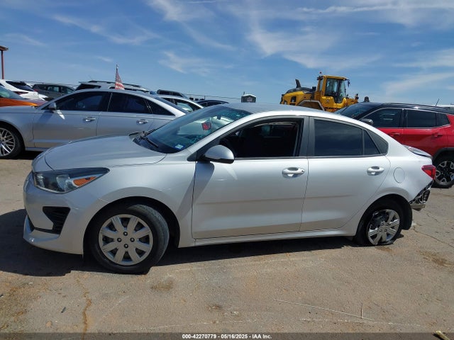 3KPA24AD8ME395534 KIA gamma ii
