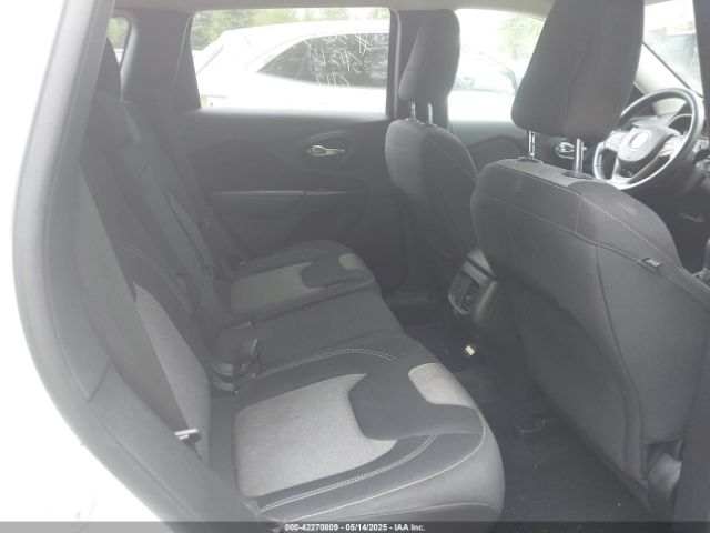 1C4PJMCS6EW169329 Jeep Cherokee Latitude