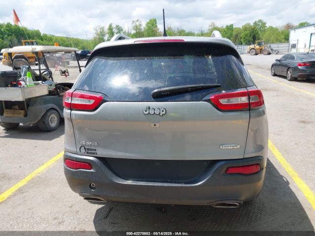 1C4PJMCS9GW213469 Jeep Cherokee Latitude
