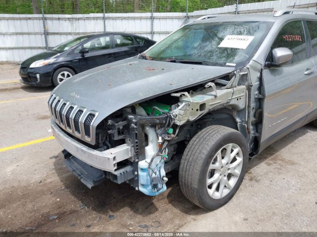 1C4PJMCS9GW213469 Jeep Cherokee Latitude