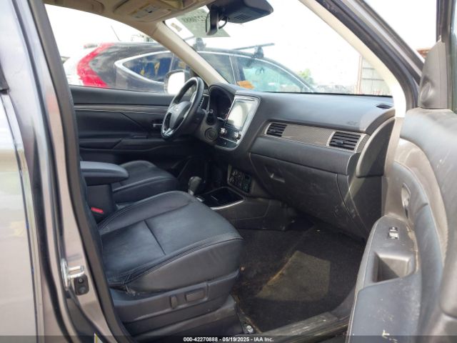 2020 MITSUBISHI OUTLANDER JA4AD3A33LJ001719 Photo 4