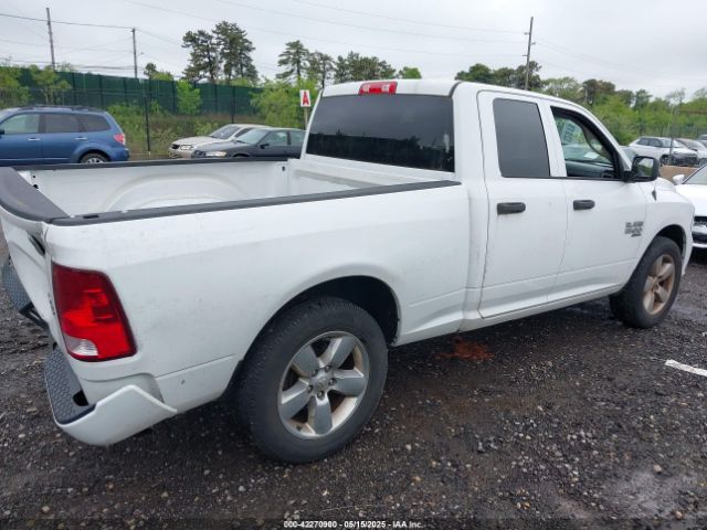 1C6RR7FG5KS636714 RAM 1500 Classic Express  4x4 6'4 Box